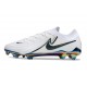 Nike Phantom Luna 2 Elite FG L Blanco Negro